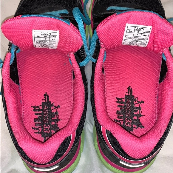ASICS 33 - Picture 5 of 5